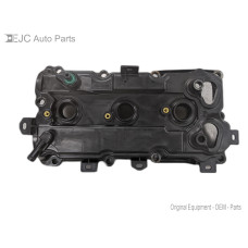 18Z318 Right Valve Cover For 15-16 Nissan Pathfinder  3.5